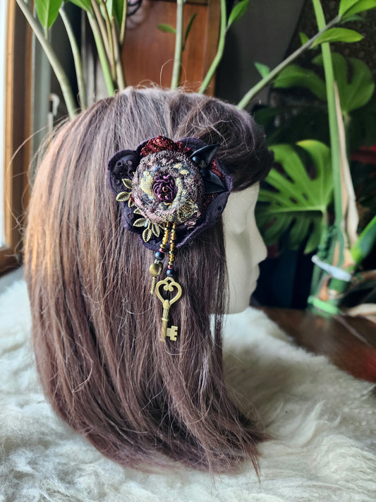 Thelia Hair Flower/Brooch
