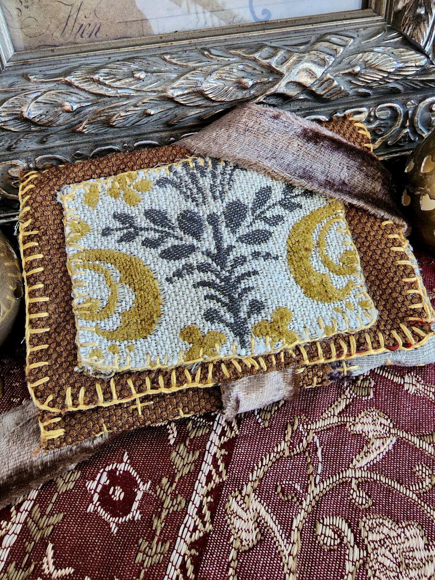 Boro Offering Pouch