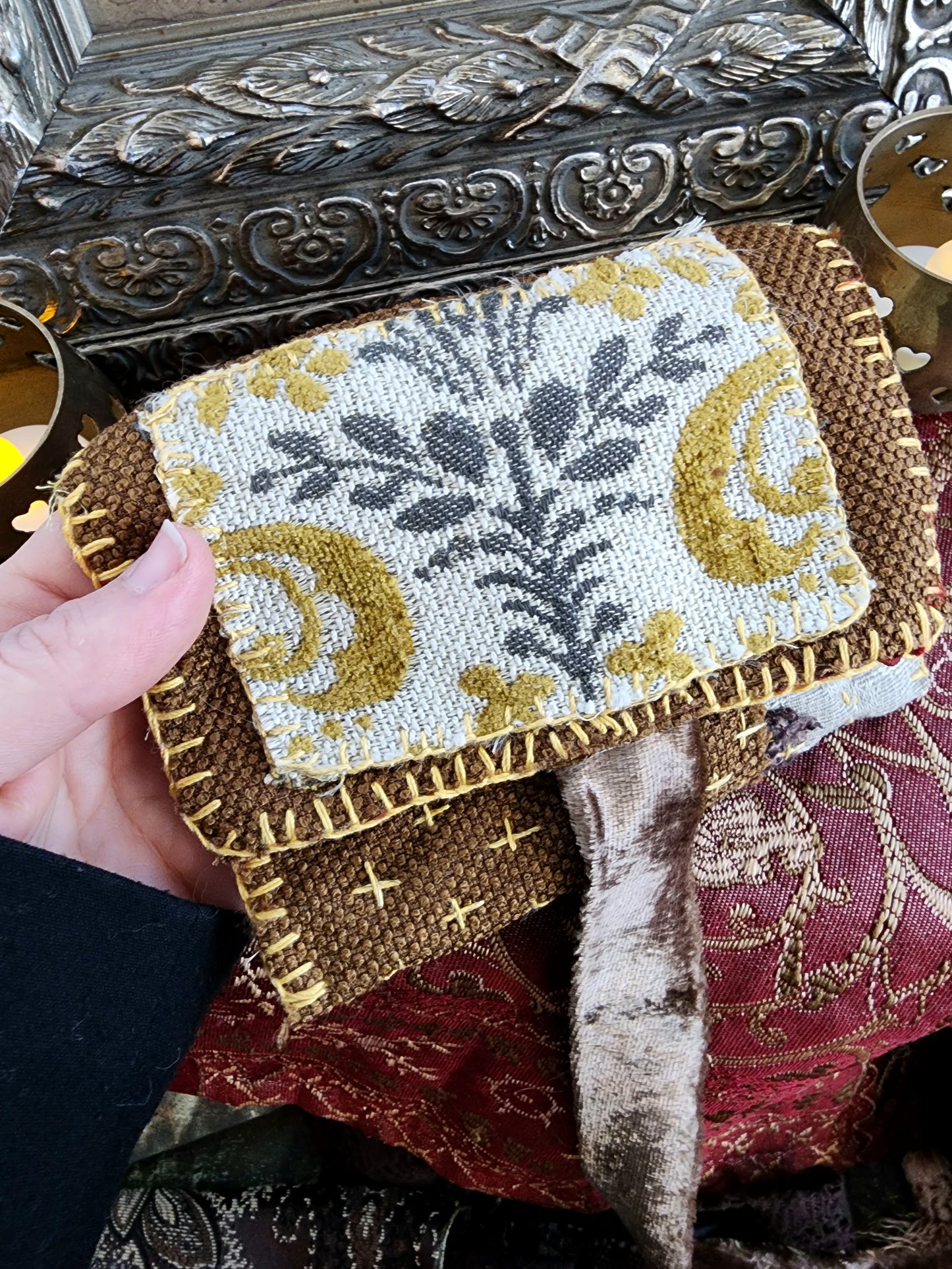 Boro Offering Pouch
