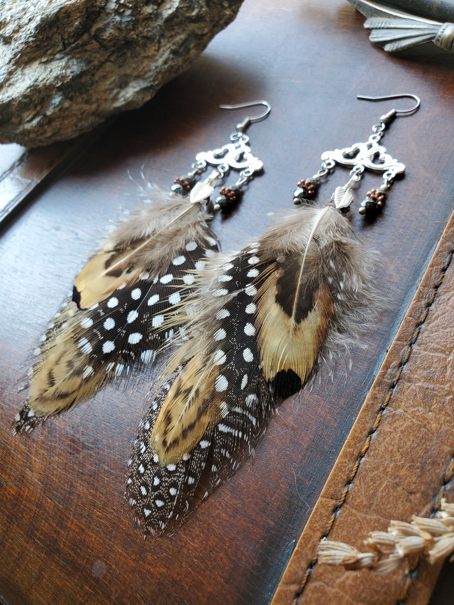 Aiwe Feather Earrings