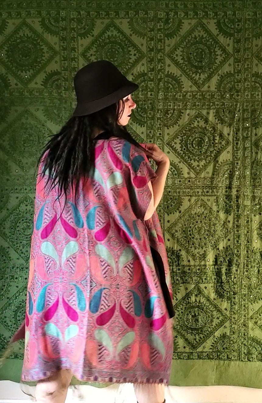 Caravan Shawl Robe