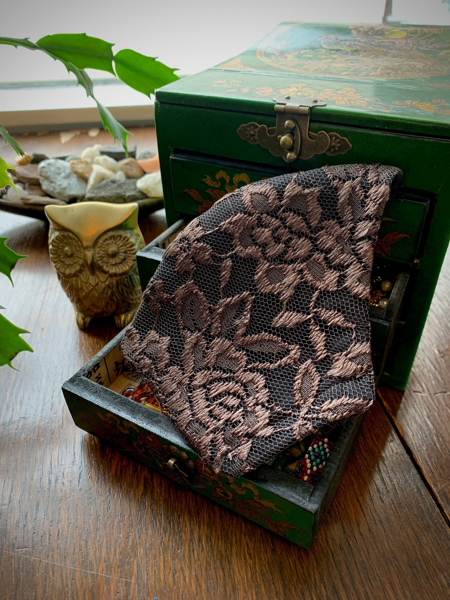 Signature Collection: Lace Face Mask