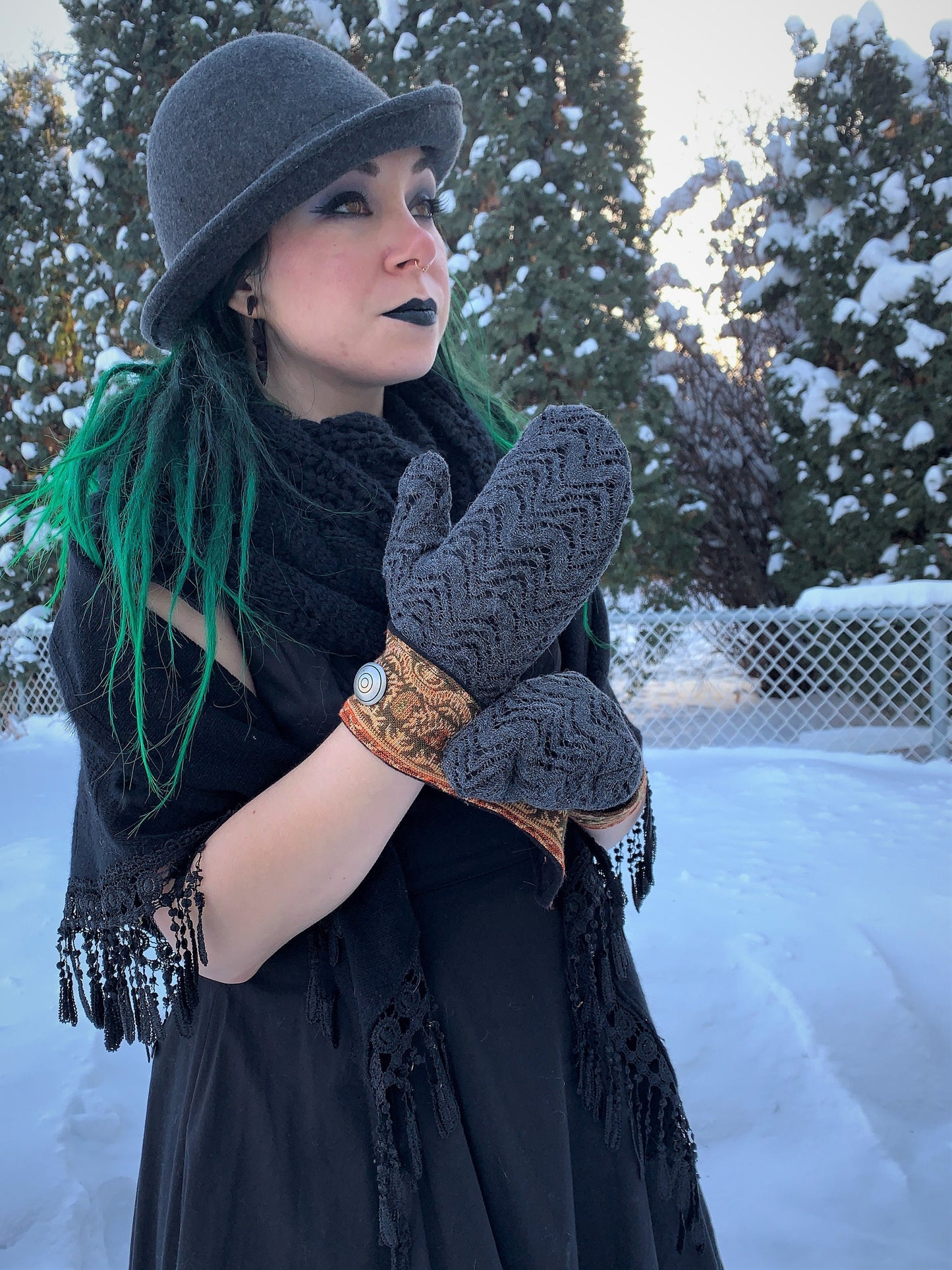 Button Closure Mittens