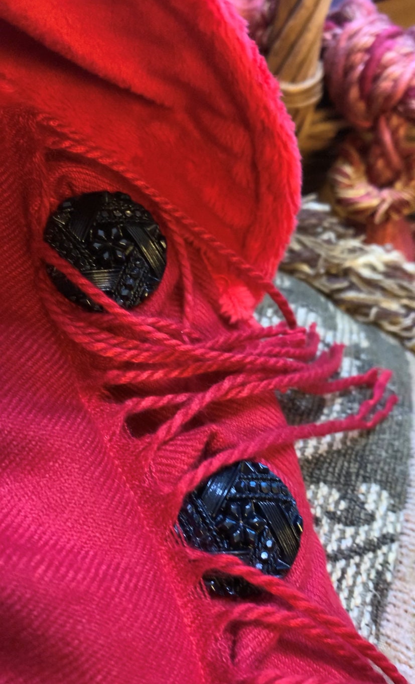Little Red Hooded Cowl